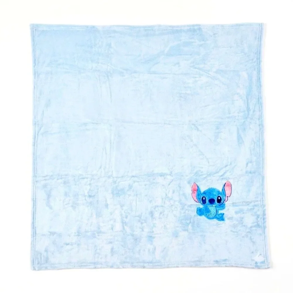 BLUEY THROW BLANKET Blue Velvet Soft 35x35 Inches Warm Fuzzy NEW